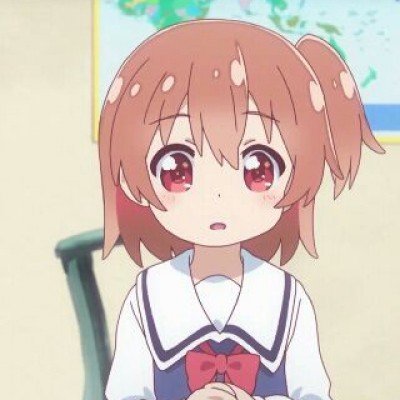女子向回收箱投近40斤旧衣提现被拒